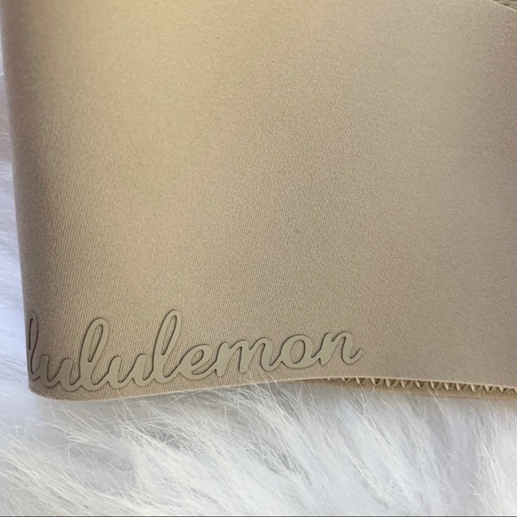 Lululemon take shape bra barely beige - Picture 8 of 8